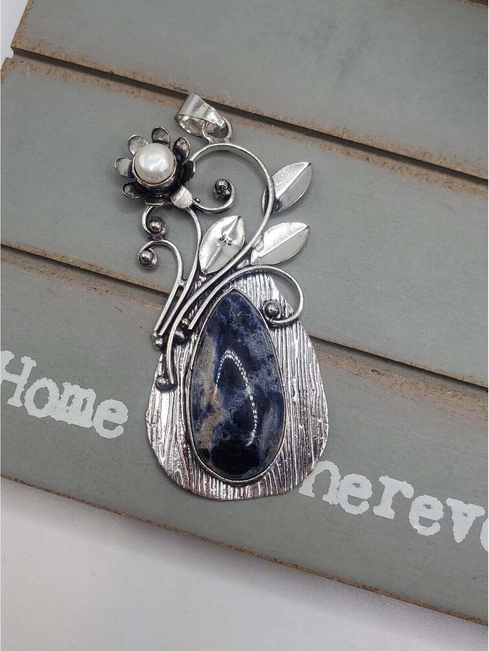 925 blue sodalite pearl pendant